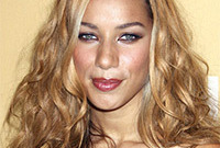 Whats-up-with-leona-lewis-hair-side